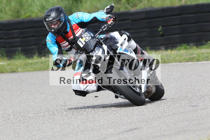 /Archiv-2025/10 23.04.2025 Cornu Master School ADR/rot-rouge/18